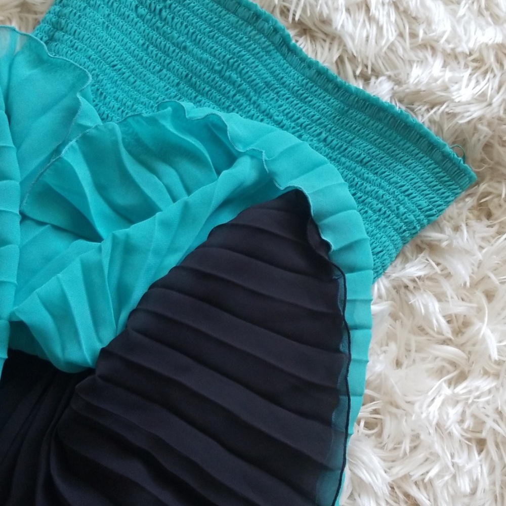 BCBG - Picture 2 of 3